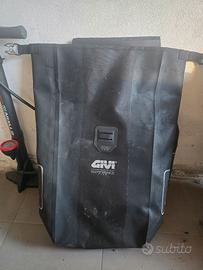 coppia di borse Givi