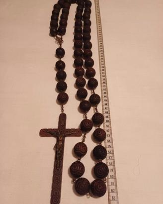 Antica corona-rosario da parete, legno intagliato