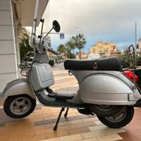 Vespa Piaggio px