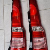 Faro Panda Posteriore Destro