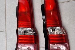 Faro Panda Posteriore Destro