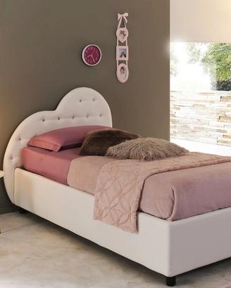 Letto a forma di cuore