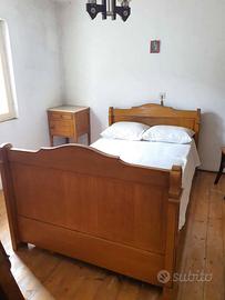 Camera letto rustica veneta anni 20 noce massello