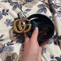 Cintura Gucci GG oro classica