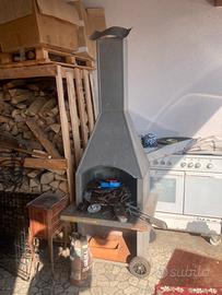 Camino esterno per cucinare