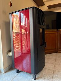 Stufa Pellet Kalor 12 Kw in ceramica Ventilata