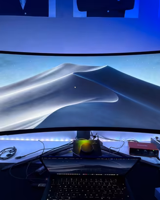 LG ULTRAGEAR 48"
