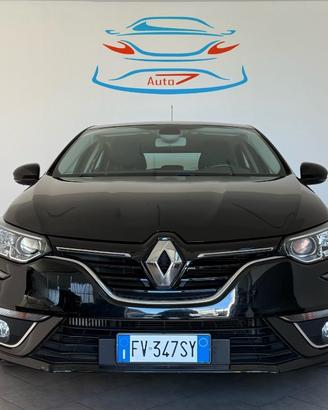 RENAULT Megane Mégane Sporter TCe 115 CV FAP Bus