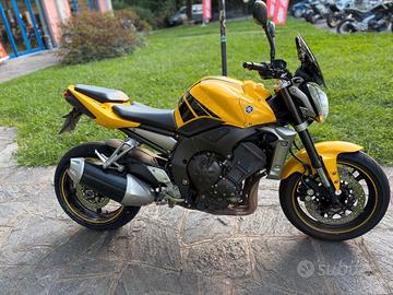 Yamaha FZ1 YELLOW