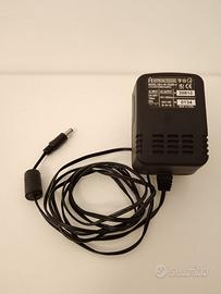 Alimentatore 15V 800mA