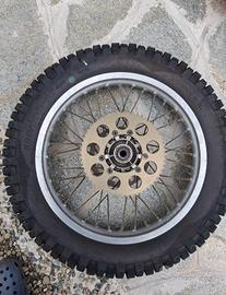 Cerchi e pneumatici HM 50