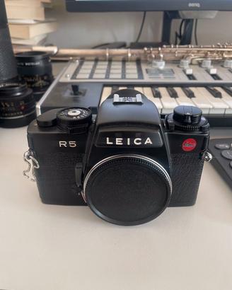Leica R5