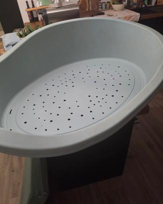 Lettino cuccia in plastica rigida