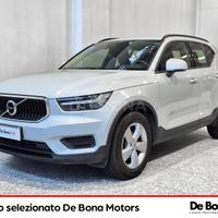 Volvo XC40 1.5 t3 momentum core 163cv my21