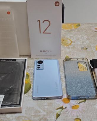 Smartphone Xiaomi 12 5G Blu 8/256GB Con 3 Cover