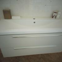 mobile bagno sospeso  salvaspazio con lavabo