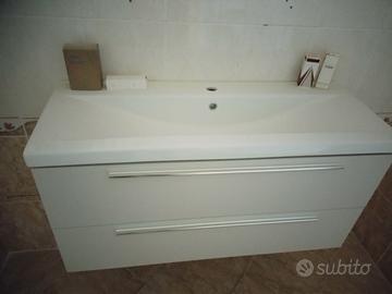 mobile bagno sospeso  salvaspazio con lavabo