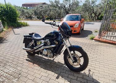 Honda Shadow 1100 ASI trentennale