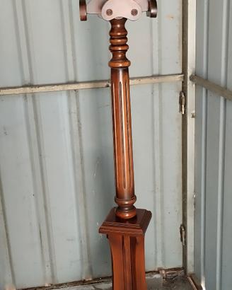 attaccapanni in legno