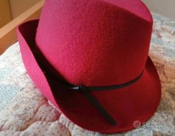 Cappello donna 100% lana e cinturino in pelle 