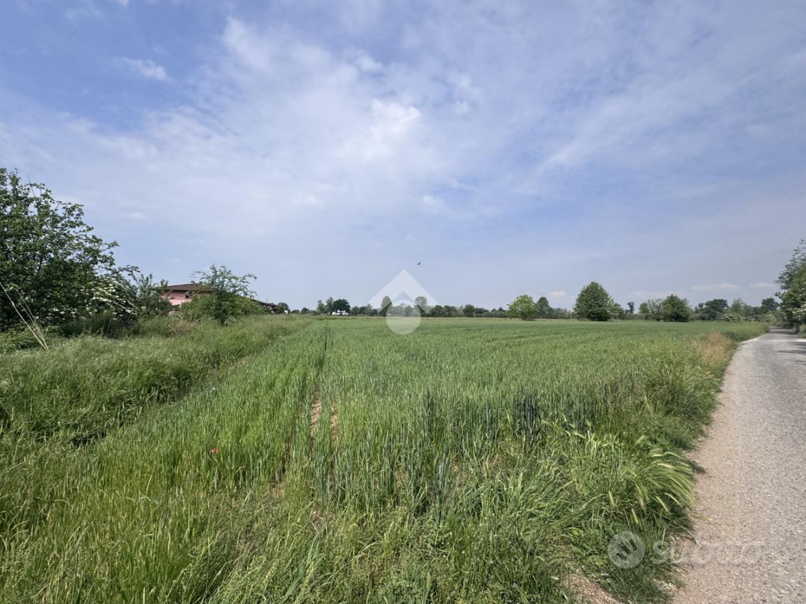TER. RESIDENZIALE A SONCINO - Vista 3