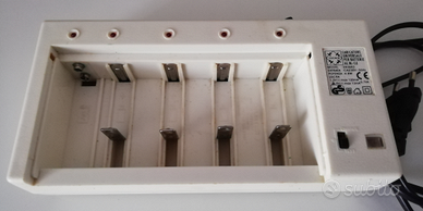 Caricabatterie universale