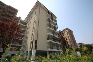 Box / Garage di 13 m² a Milano