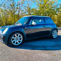 Mini Cooper R50 