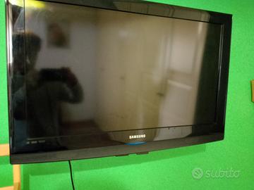 TV Samsung 46 pollici