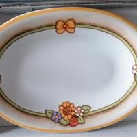 Vassoio in porcellana Thun nuovo 