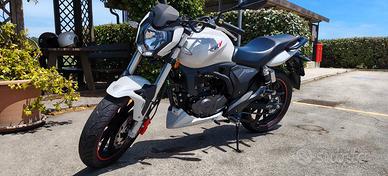 Keeway RKV 125 Accessoriata - Pronta all'uso
