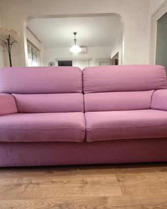 divano 3 posti  (180 e.)+ 2 poltrone (100 e. cad.)