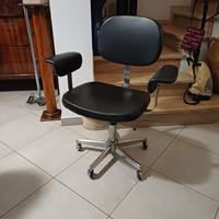 Seduta Olivetti design modernariato 