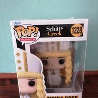 Funko pop 1228 Moira Rose