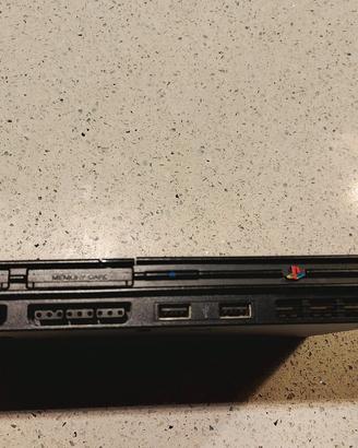 PS2 Sony con accessori e giochi