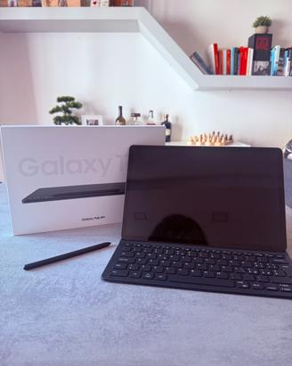Samsung Galaxy Tab S9+ con cover tastiera original