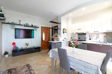 2 LOCALI A VILLASTELLONE