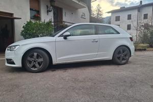 Audi A3 8V 3P 1.6 Tdi 115 Ambition