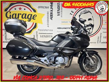 HONDA DEAUVILLE 700 - 2013