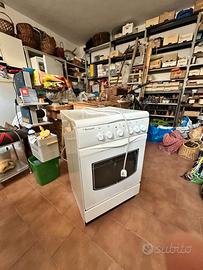 cucina elettrica con forno