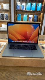 Macboook pro 2018 pc1