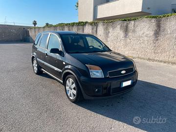 Ford Fusion Fusion II 2008 1.4 16v Titanium