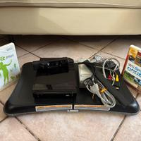 Wii con wii balance e due giochi