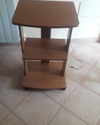 mobiletto con ruote