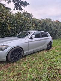 bmw 118d per ricambi