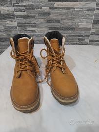 Stivaletti Decarsdz Stile Timberland N. 38
