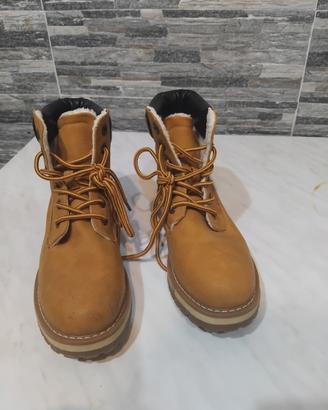 Stivaletti Decarsdz Stile Timberland N. 38