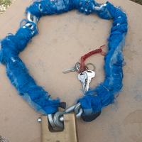 lucchetto yale più catena 120 cm più 3 chiavi