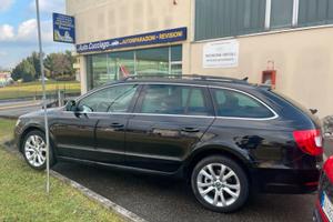 SUPERB SKODA 2.0 AUTOMATICA