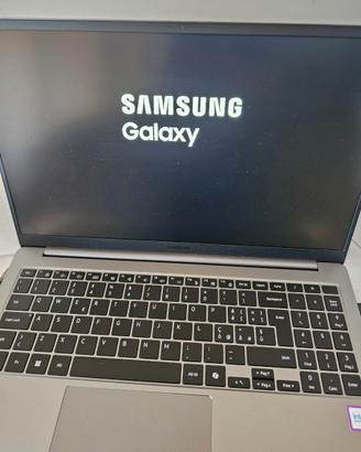 Samsung Galaxy Book5 15.6"